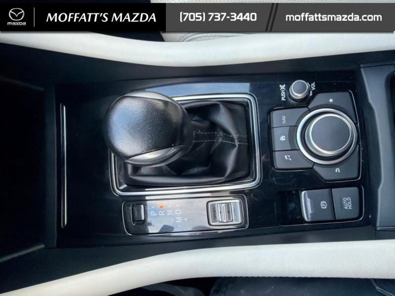 2018 Mazda MAZDA6 SIGNATURE Photo