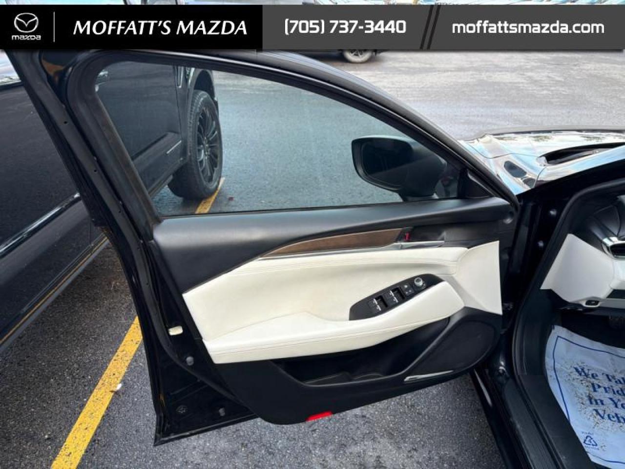 2018 Mazda MAZDA6 SIGNATURE Photo