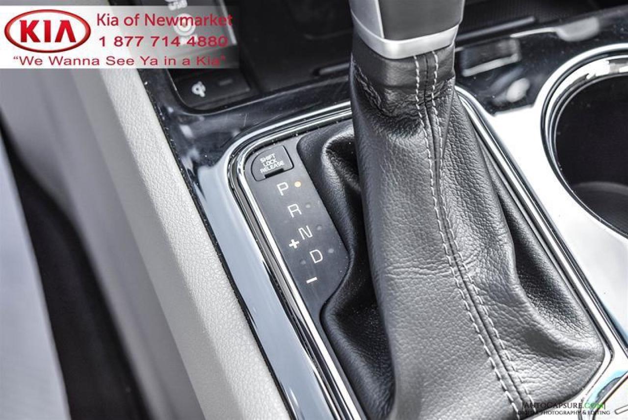 2020 Kia Sedona SX Passenger Van Photo