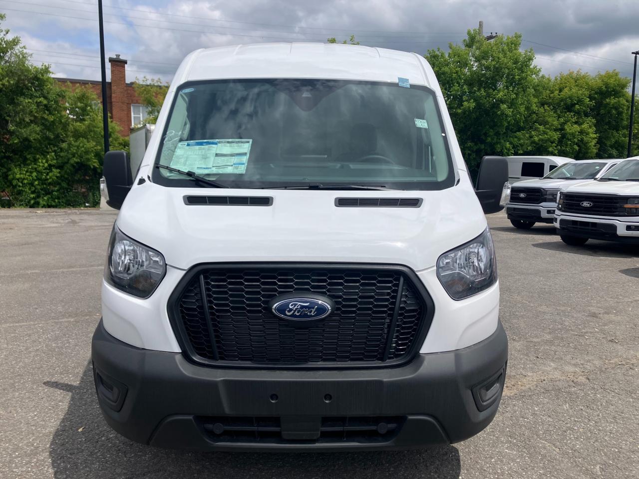 2025 Ford Transit-250 Cargo Base Rear-Wheel Drive Medium Roof Van 148 in. WB Photo