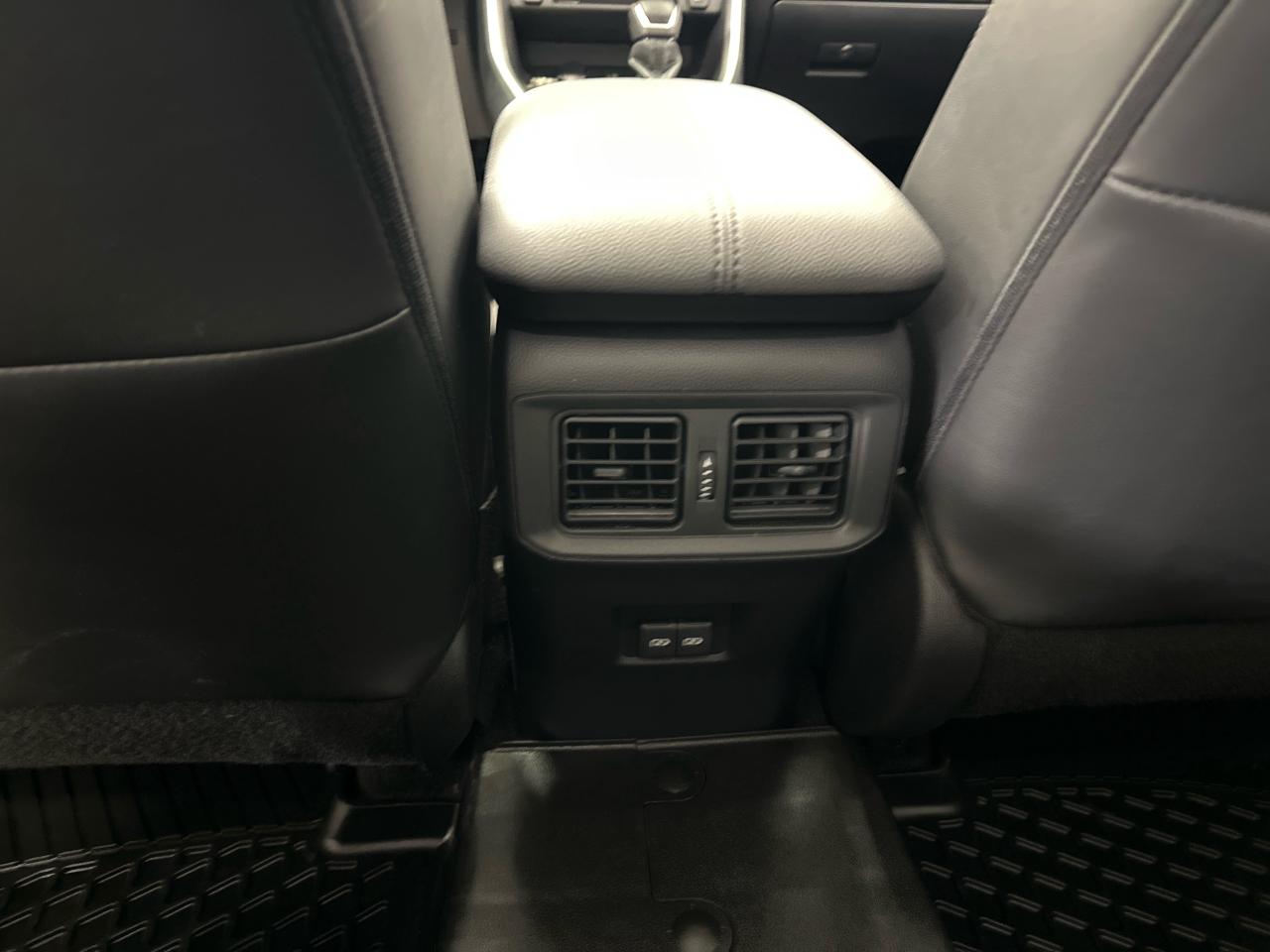 2023 Toyota RAV4 XLE 4dr All-wheel Drive Photo