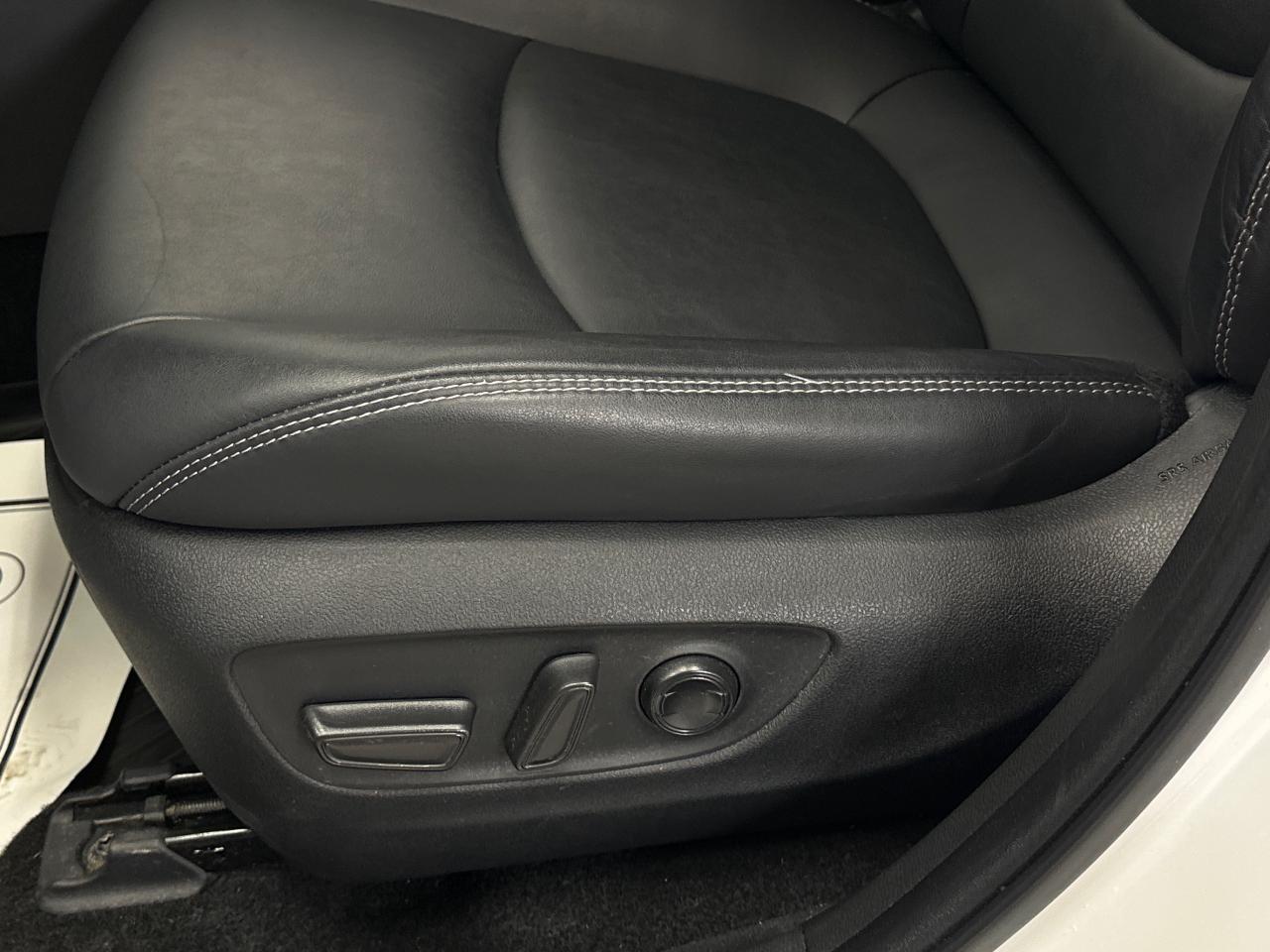 2023 Toyota RAV4 XLE 4dr All-wheel Drive Photo