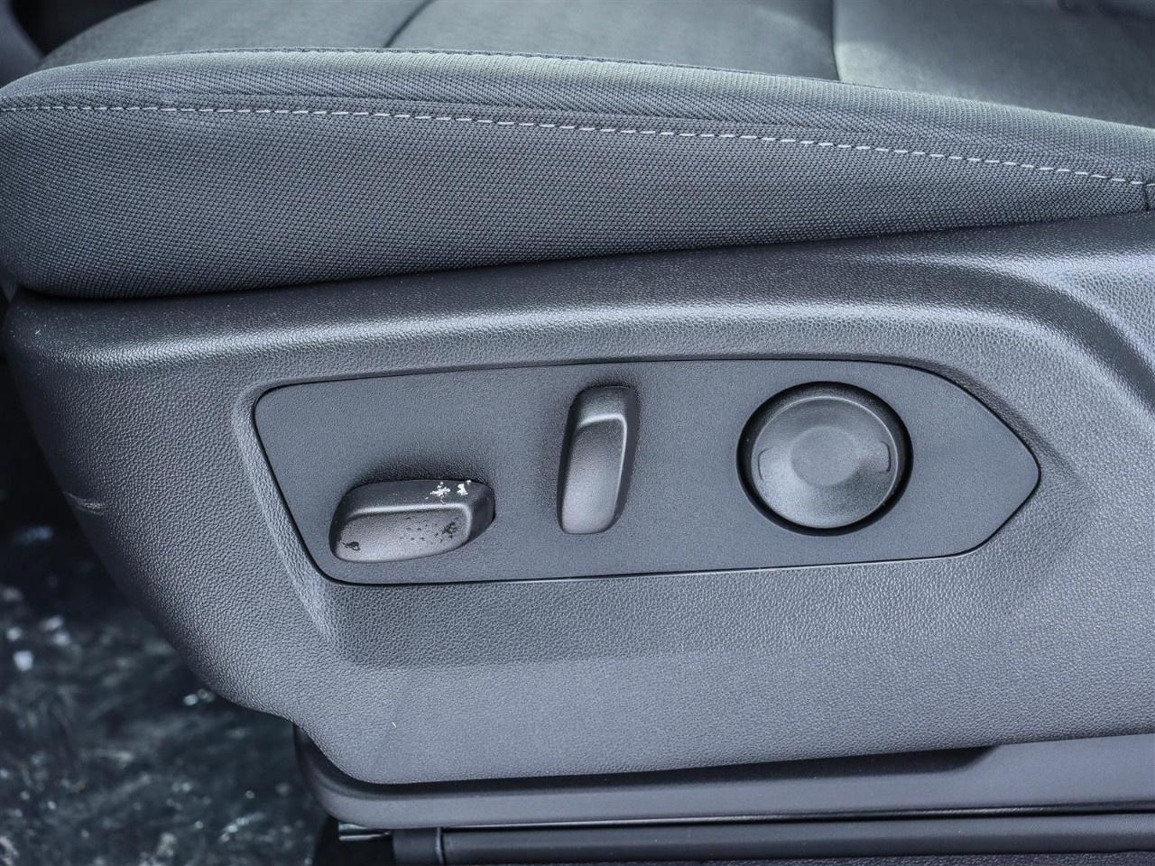 2026 Chevrolet Silverado 1500 Crew Cab Standard Box 4-Wheel Drive RST Photo