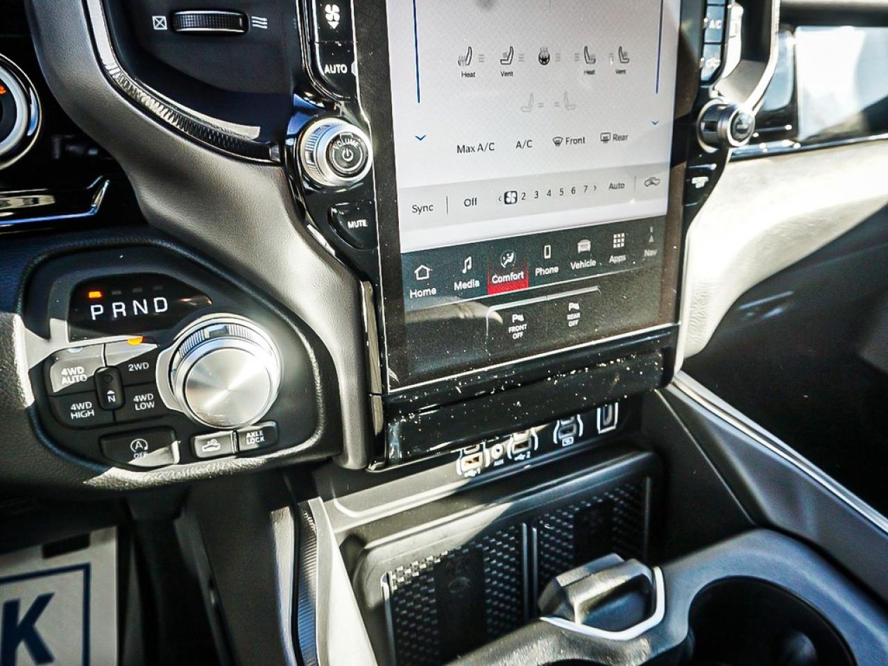 2026 RAM 1500  Photo