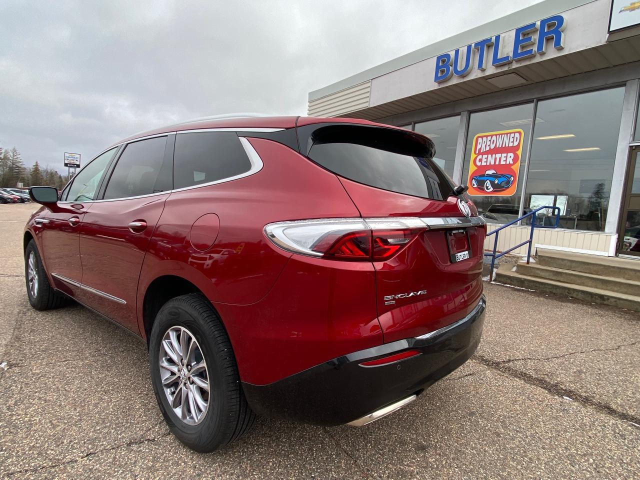 2023 Buick Enclave Essence All-Wheel Drive Photo