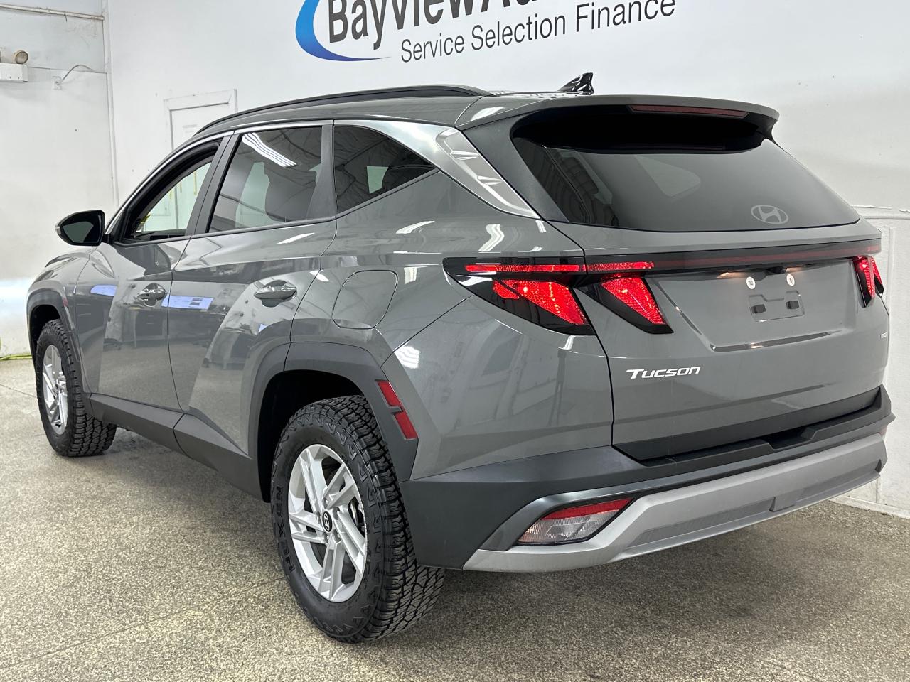 2025 Hyundai Tucson Preferred 4dr All-Wheel Drive Photo3