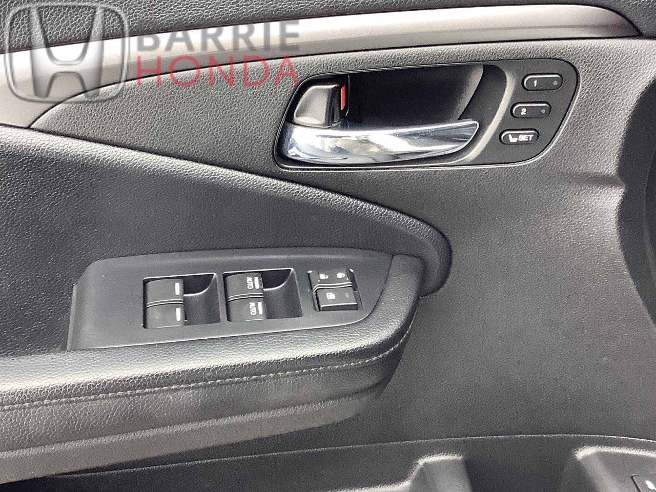 2022 Honda Pilot EX-L Navi 4dr All-Wheel Drive Photo