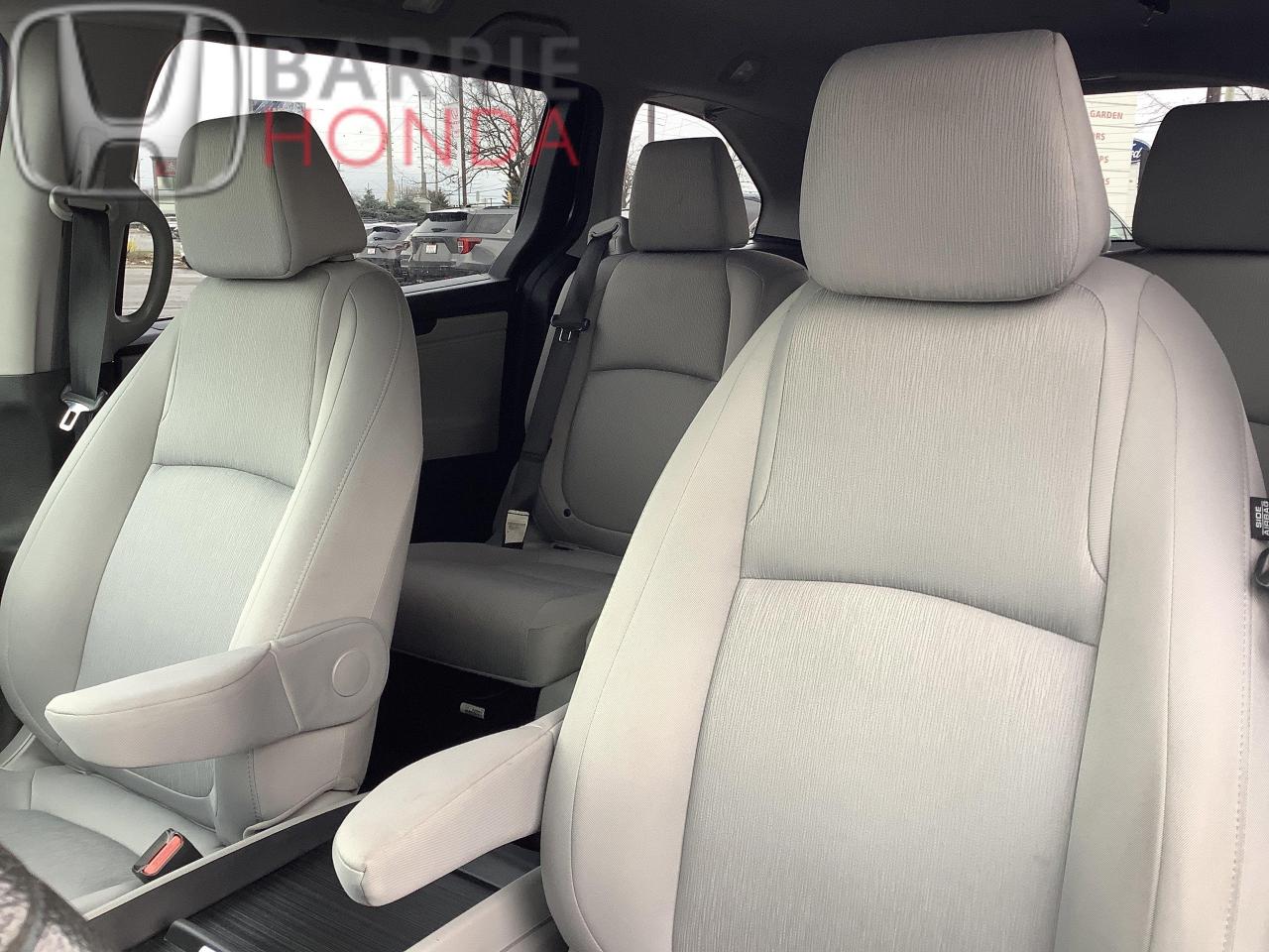 2019 Honda Odyssey LX (A9) Passenger Van Photo2