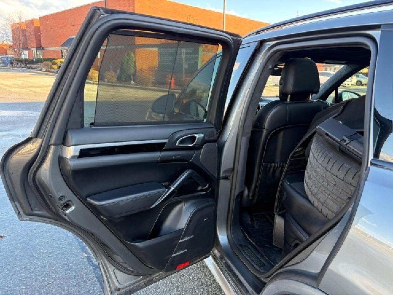 2018 Porsche Cayenne GTS AWD 2 SETS OF RIMS & TIRES 360 CAMERA Photo