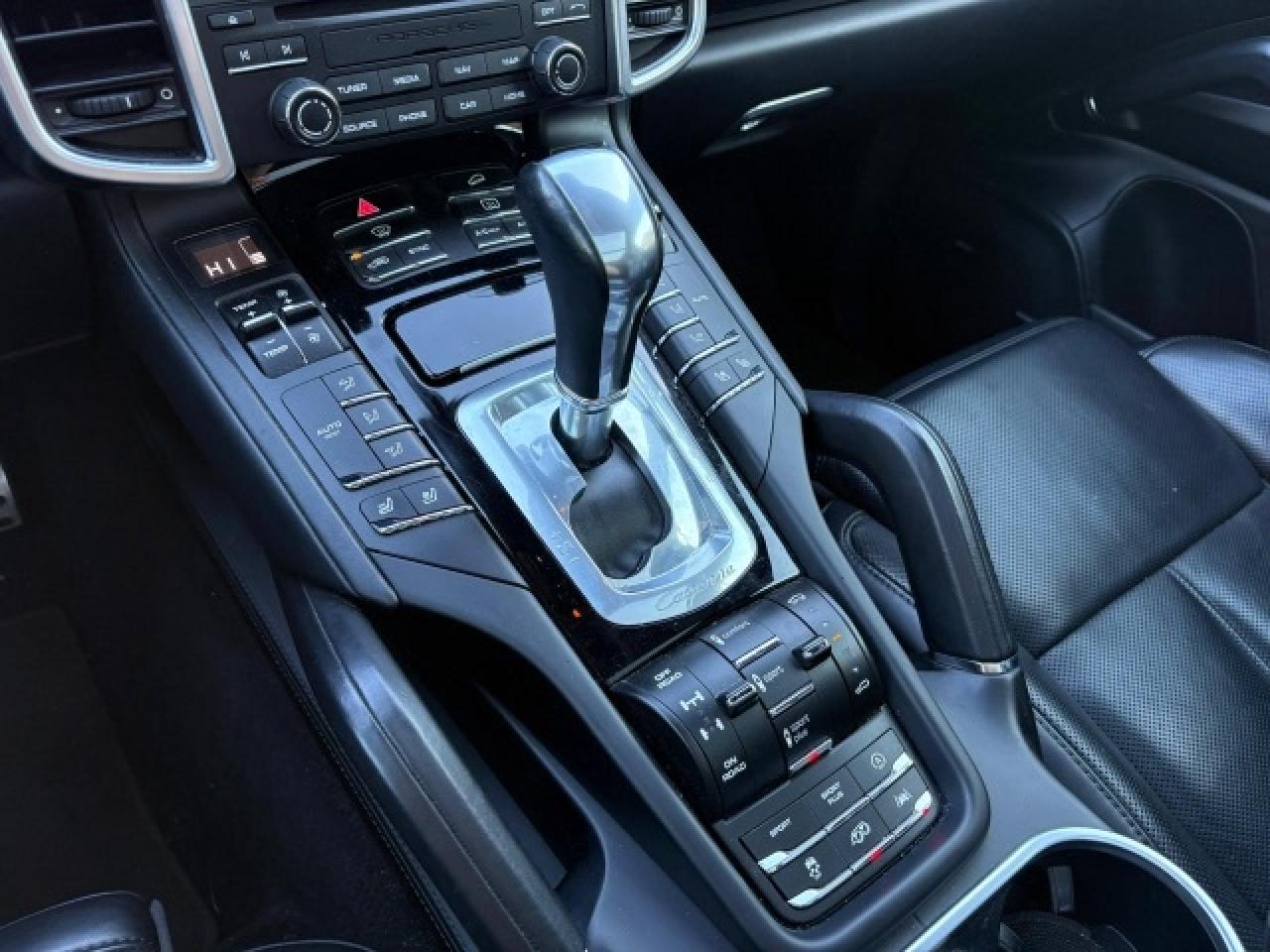 2018 Porsche Cayenne GTS AWD 2 SETS OF RIMS & TIRES 360 CAMERA Photo