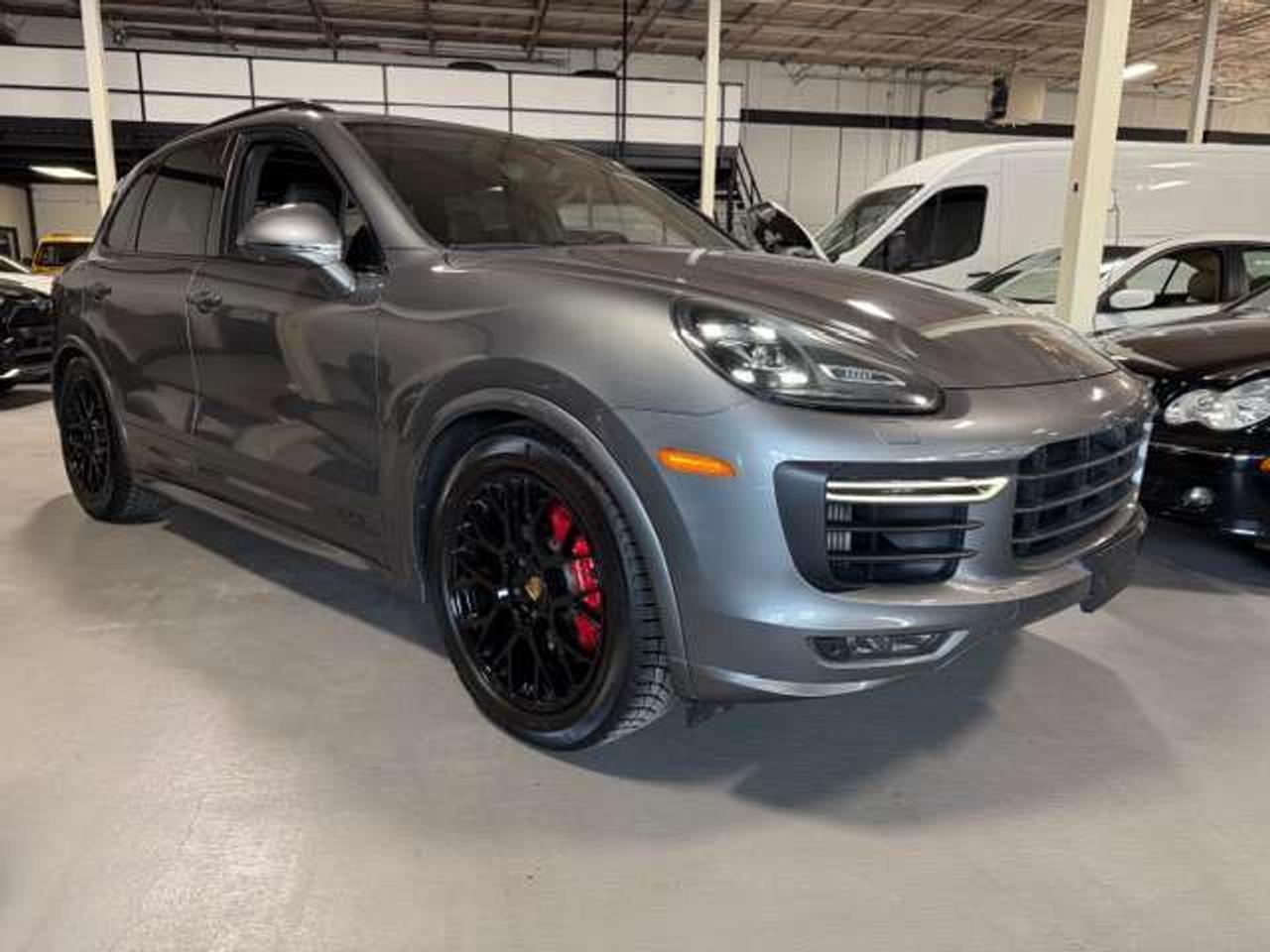 2018 Porsche Cayenne GTS AWD 2 SETS OF RIMS & TIRES 360 CAMERA Photo
