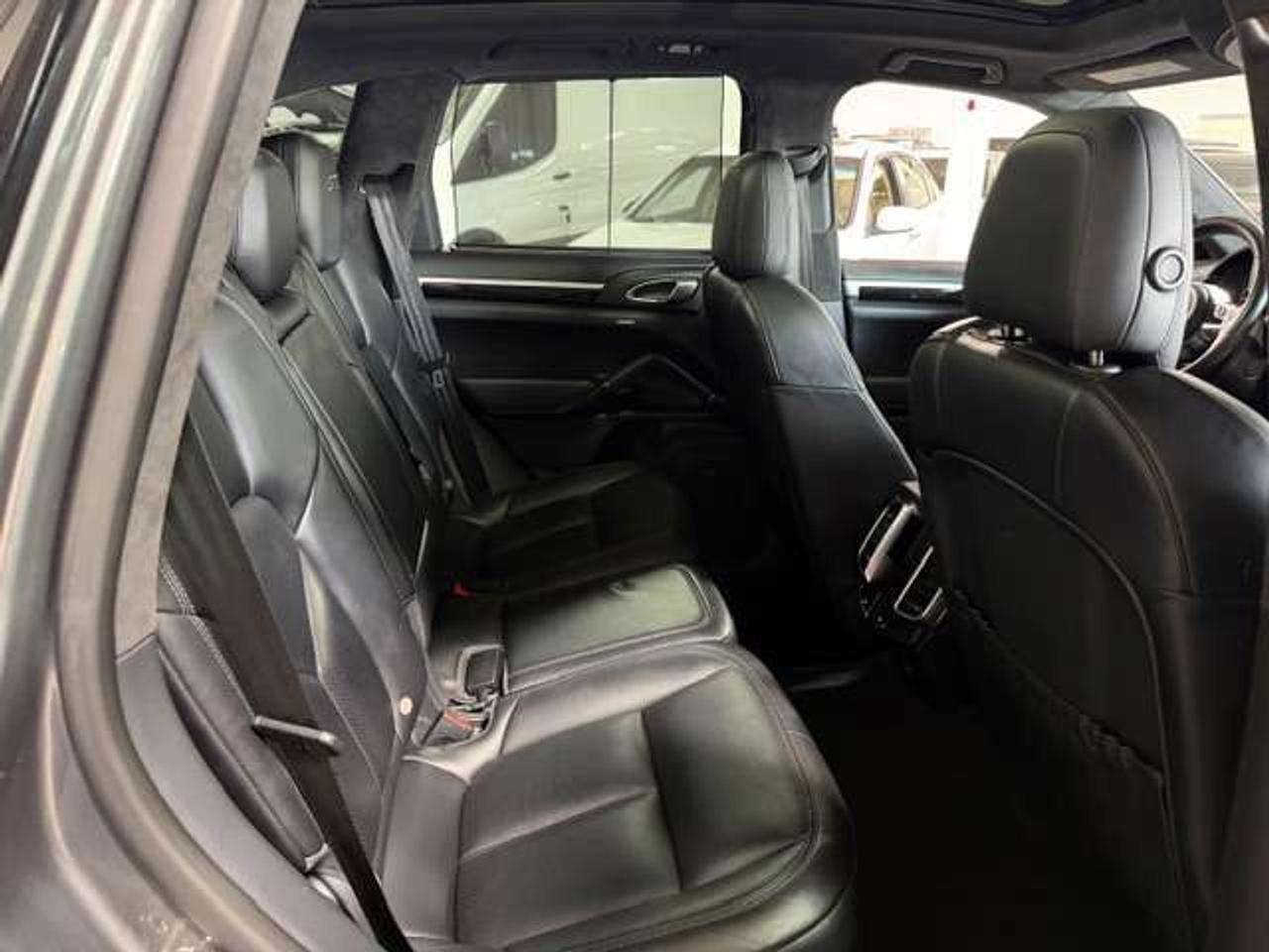 2018 Porsche Cayenne GTS AWD 2 SETS OF RIMS & TIRES 360 CAMERA Photo