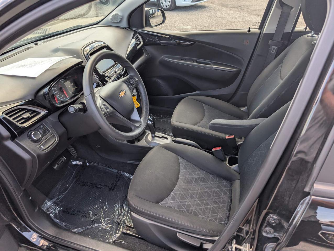2021 Chevrolet Spark 1LT CVT 4dr Hatchback Photo
