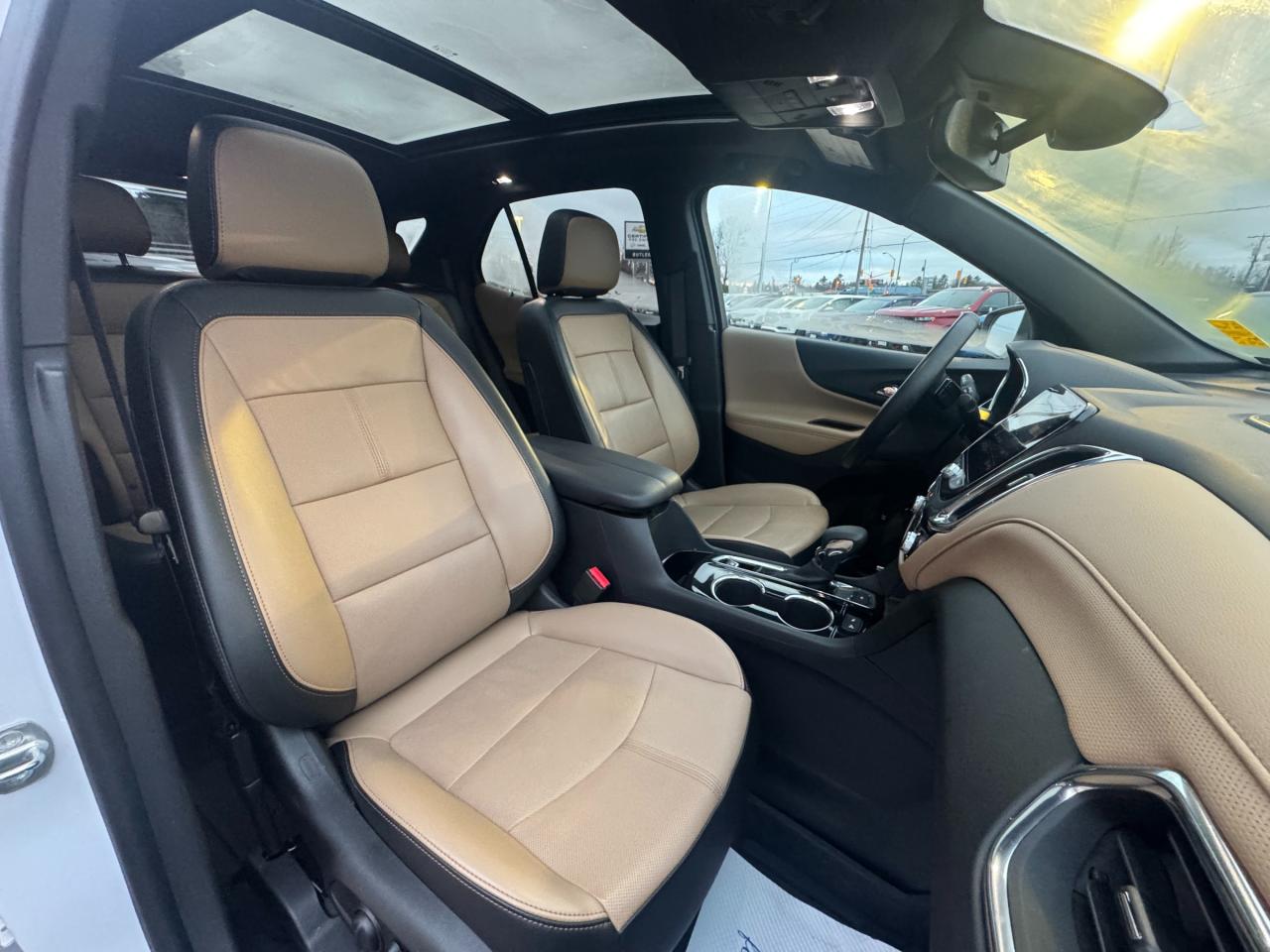 2023 Chevrolet Equinox Premier All-Wheel Drive Photo