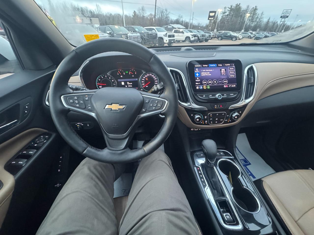 2023 Chevrolet Equinox Premier All-Wheel Drive Photo