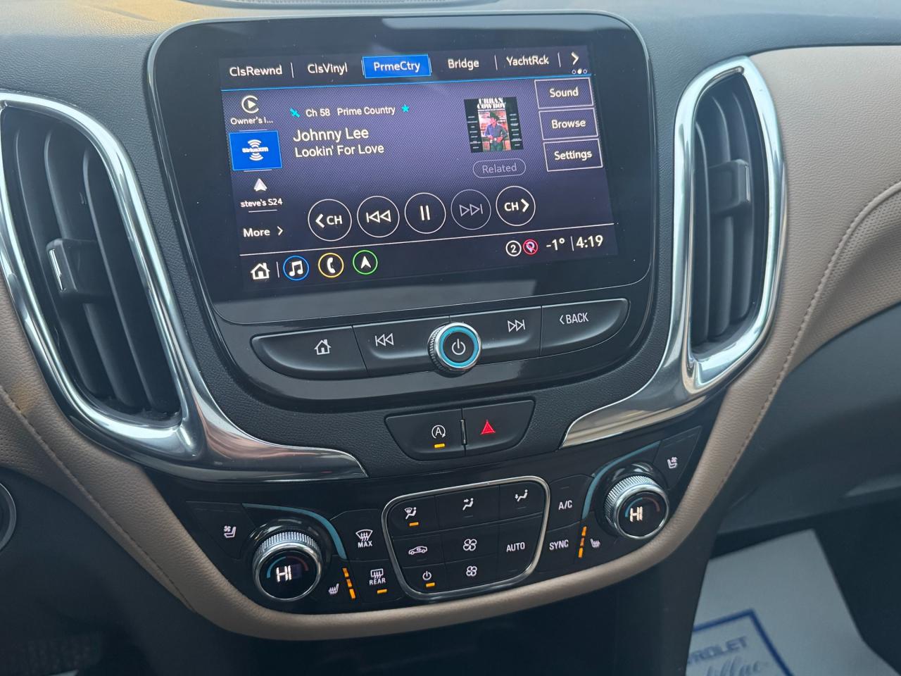 2023 Chevrolet Equinox Premier All-Wheel Drive Photo