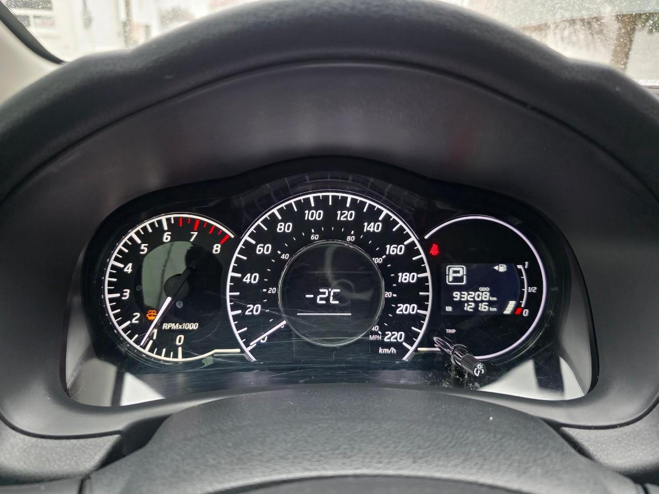 2019 Nissan Versa Note SV (CVT) 4dr Hatchback Photo