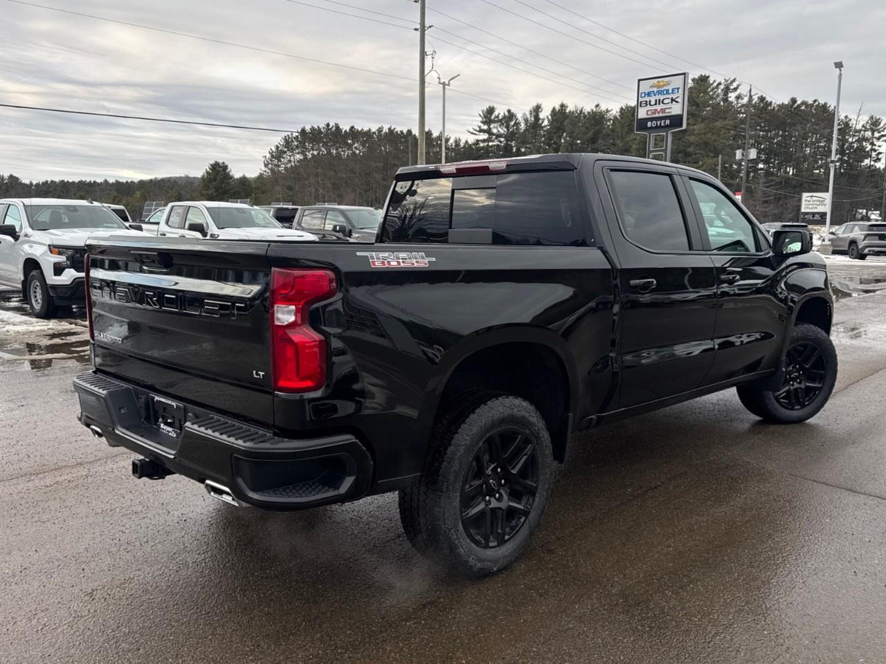 2026 Chevrolet Silverado 1500 Crew Cab Short Box 4-Wheel Drive LT Trail Boss Photo