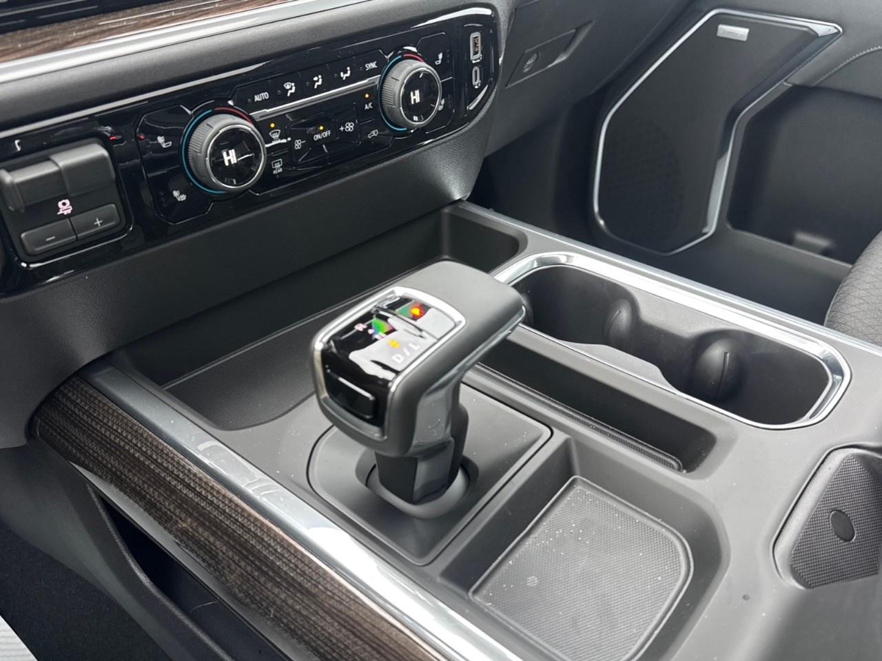 2026 Chevrolet Silverado 1500 Crew Cab Short Box 4-Wheel Drive LT Trail Boss Photo