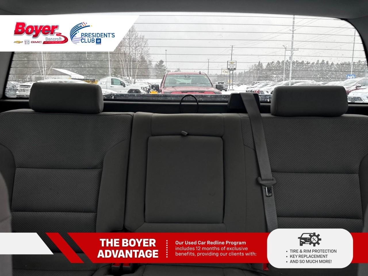 2016 GMC Sierra 1500 4WD Crew Cab Short Box Photo