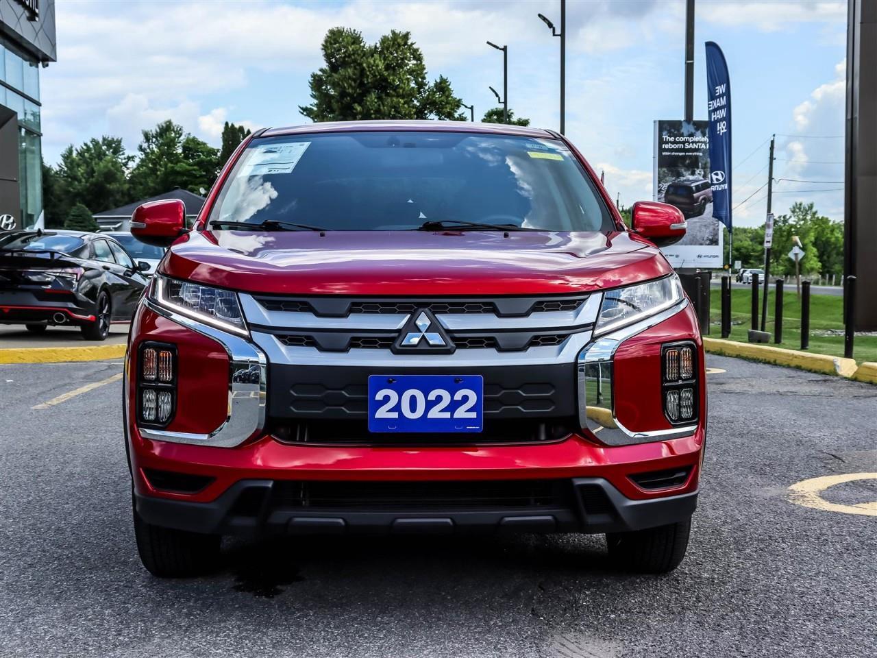 2022 Mitsubishi RVR SE 4dr Front-wheel Drive Photo