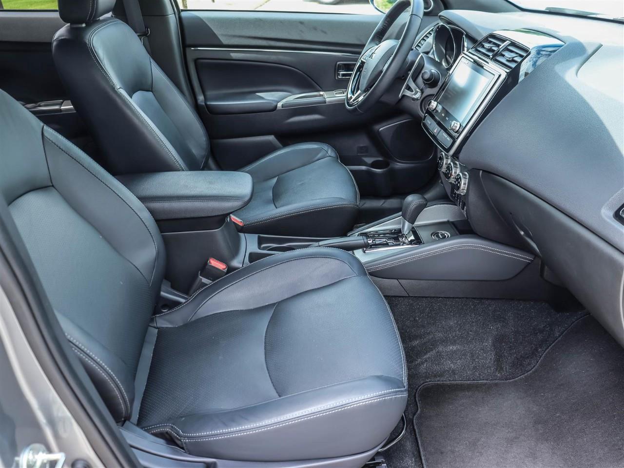 2023 Mitsubishi RVR GT 4dr AWC Photo