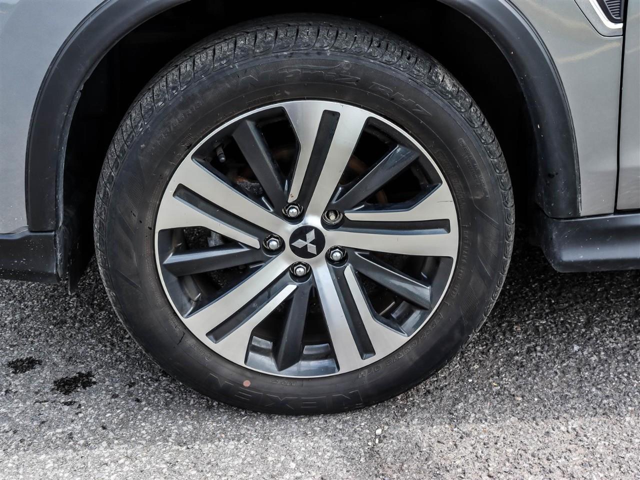 2023 Mitsubishi RVR GT 4dr AWC Photo