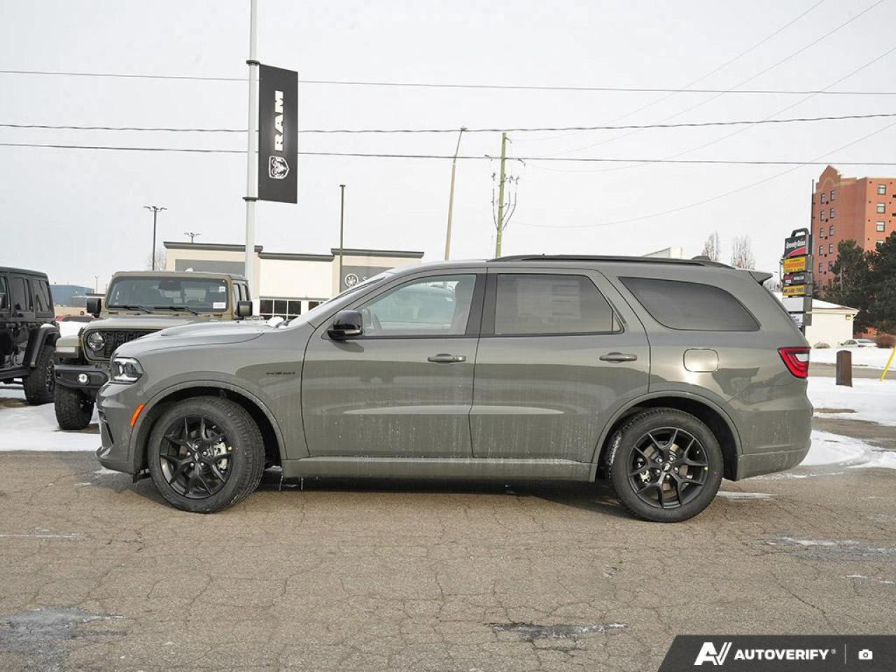 2026 Dodge Durango GT HEMI V8 4dr All-Wheel Drive Photo2