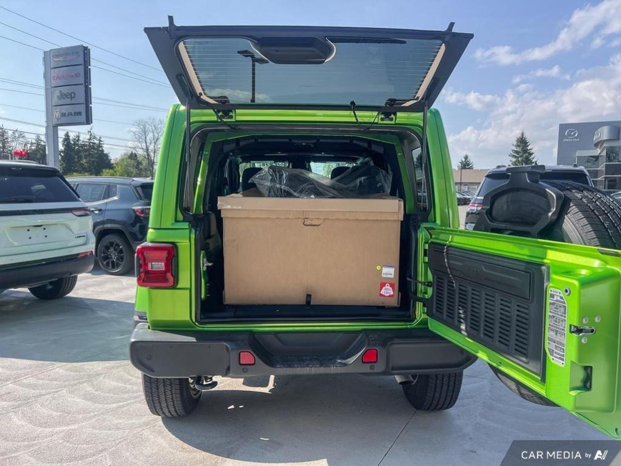 2026 Jeep Wrangler SAHARA 4DR 4X4 Photo