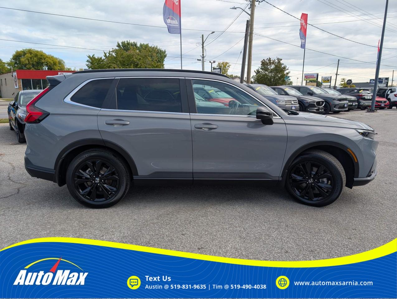 2024 Honda CR-V Hybrid Touring 4dr All-Wheel Drive Photo