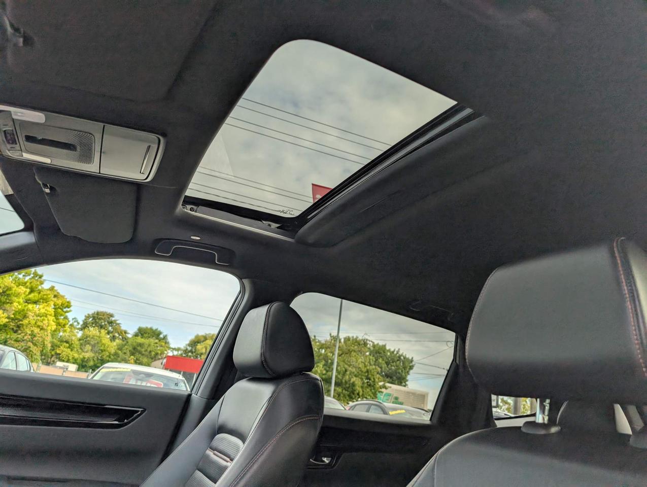 2024 Honda CR-V Hybrid Touring 4dr All-Wheel Drive Photo