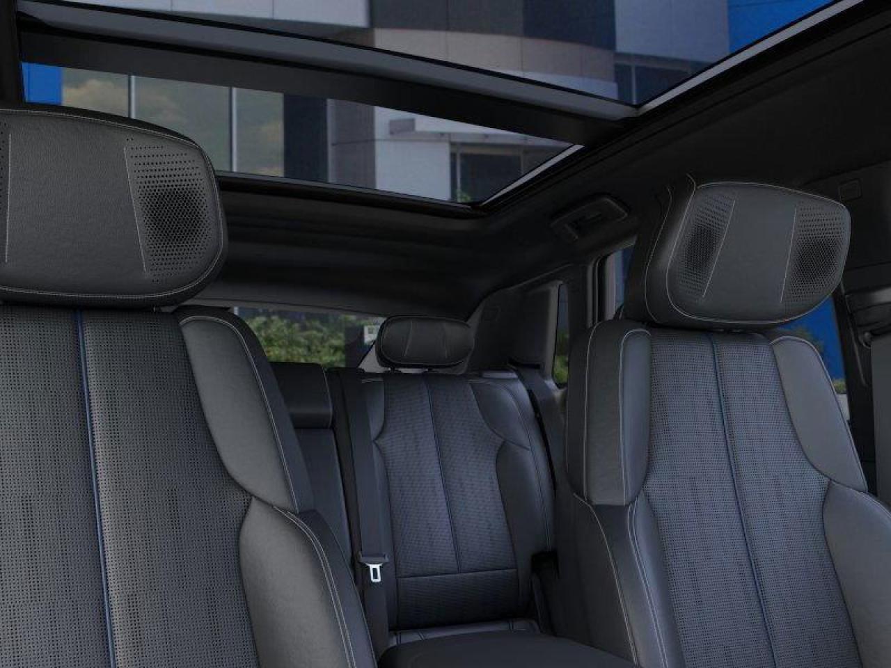 2026 Cadillac LYRIQ Signature Luxury 4dr Photo