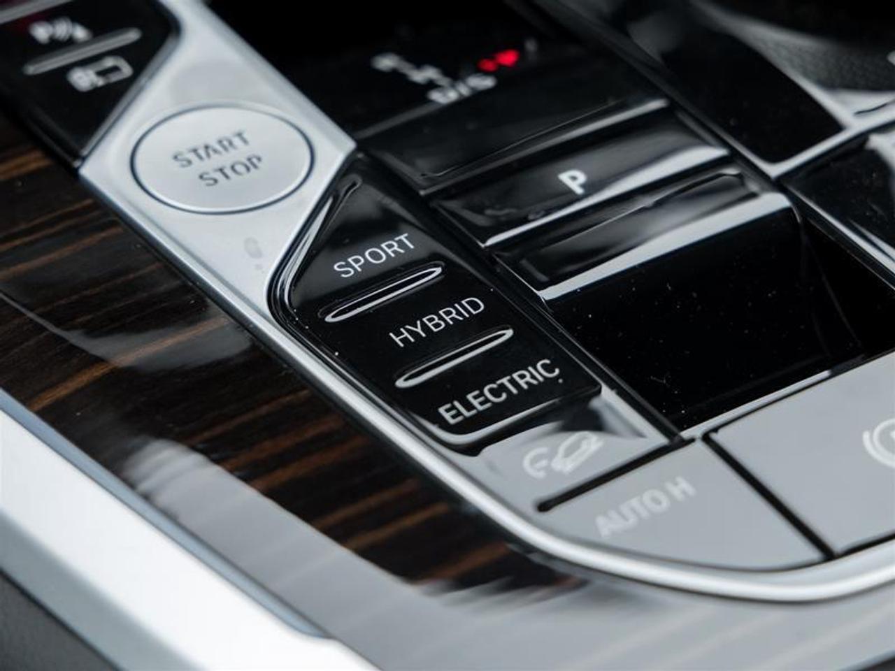 2026 BMW X5 PHEV xDrive50e 4dr All-Wheel Drive Sports Activity Vehicle Photo