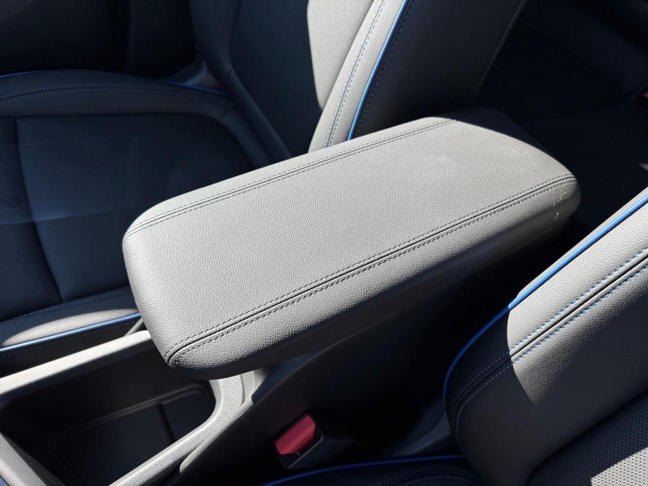 2026 Buick Encore GX Sport Touring AWD Photo