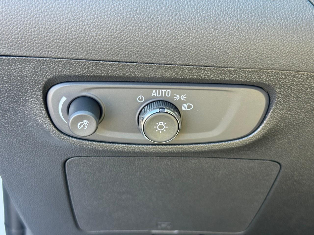 2026 Buick Encore GX Sport Touring AWD Photo
