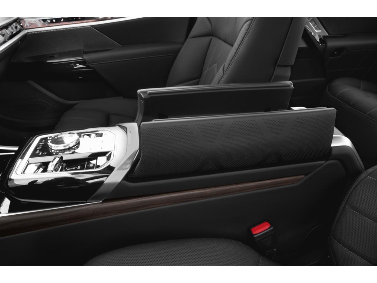 2026 BMW 7 Series 760i xDrive Sedan Photo