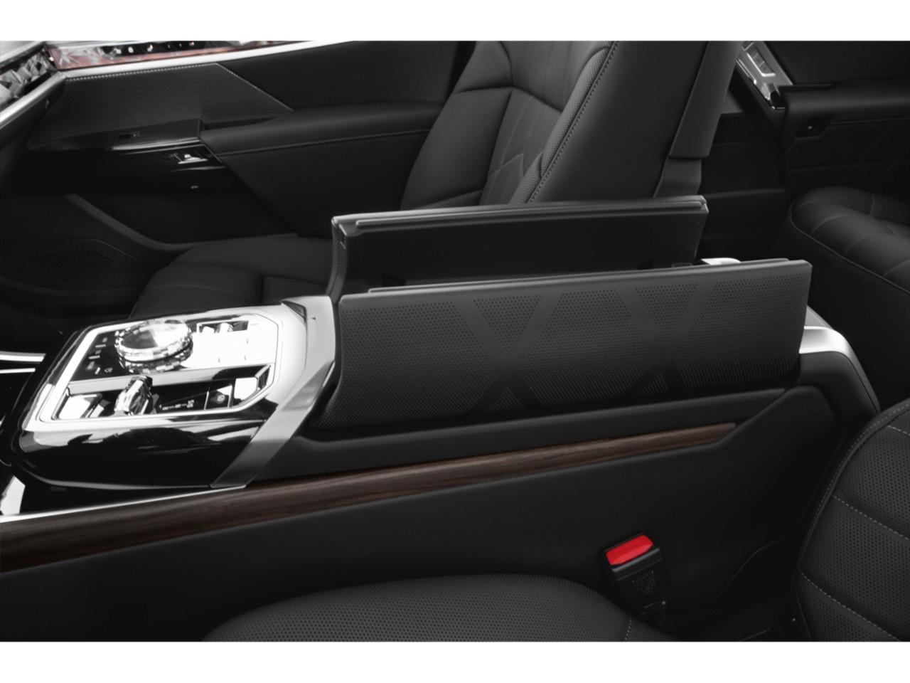 2026 BMW 7 Series 760i xDrive Sedan Photo