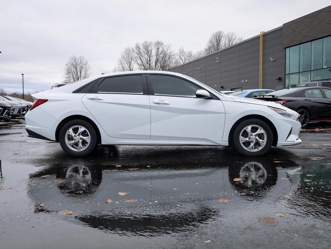 2022 Hyundai Elantra  Photo