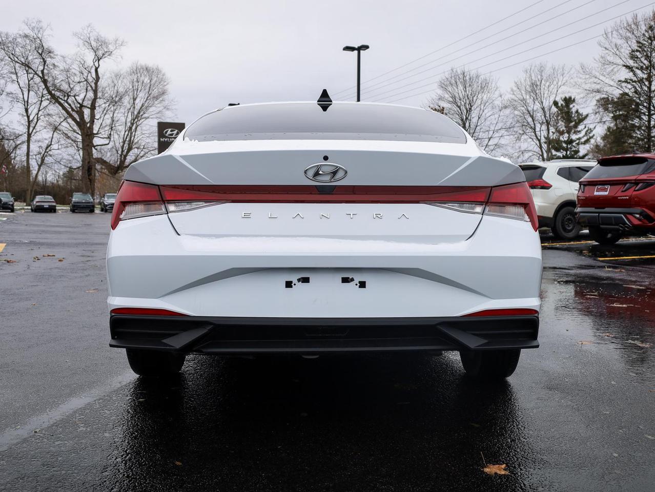 2022 Hyundai Elantra  Photo