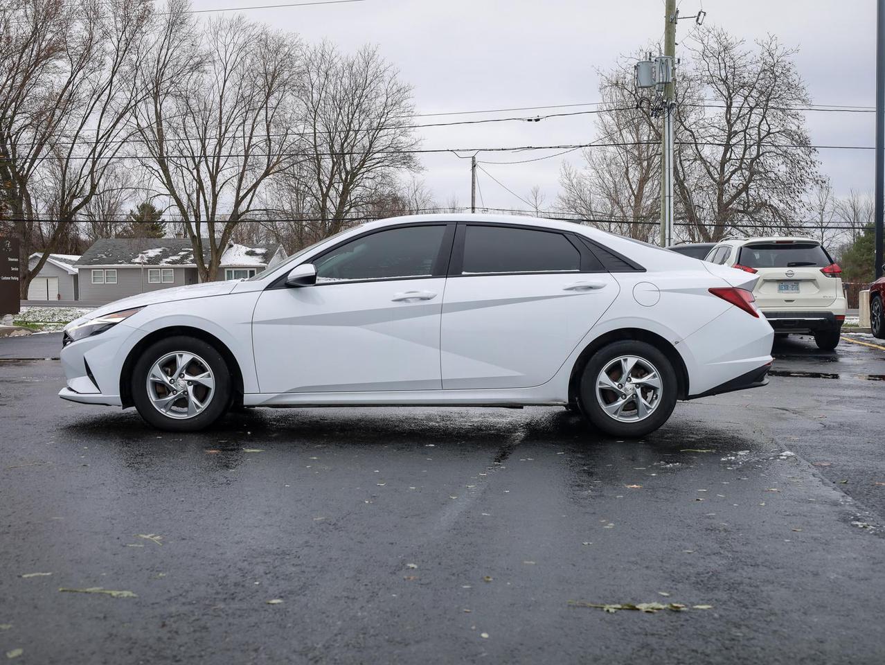 2022 Hyundai Elantra  Photo