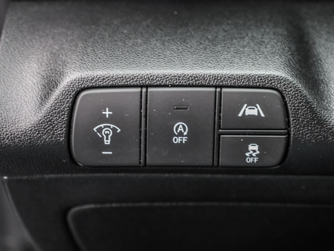 2022 Hyundai Elantra  Photo