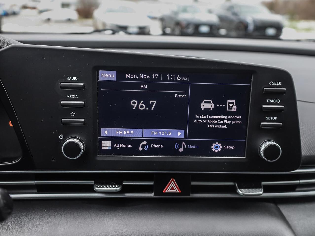 2022 Hyundai Elantra  Photo
