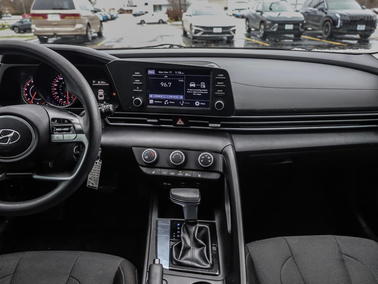 2022 Hyundai Elantra  Photo