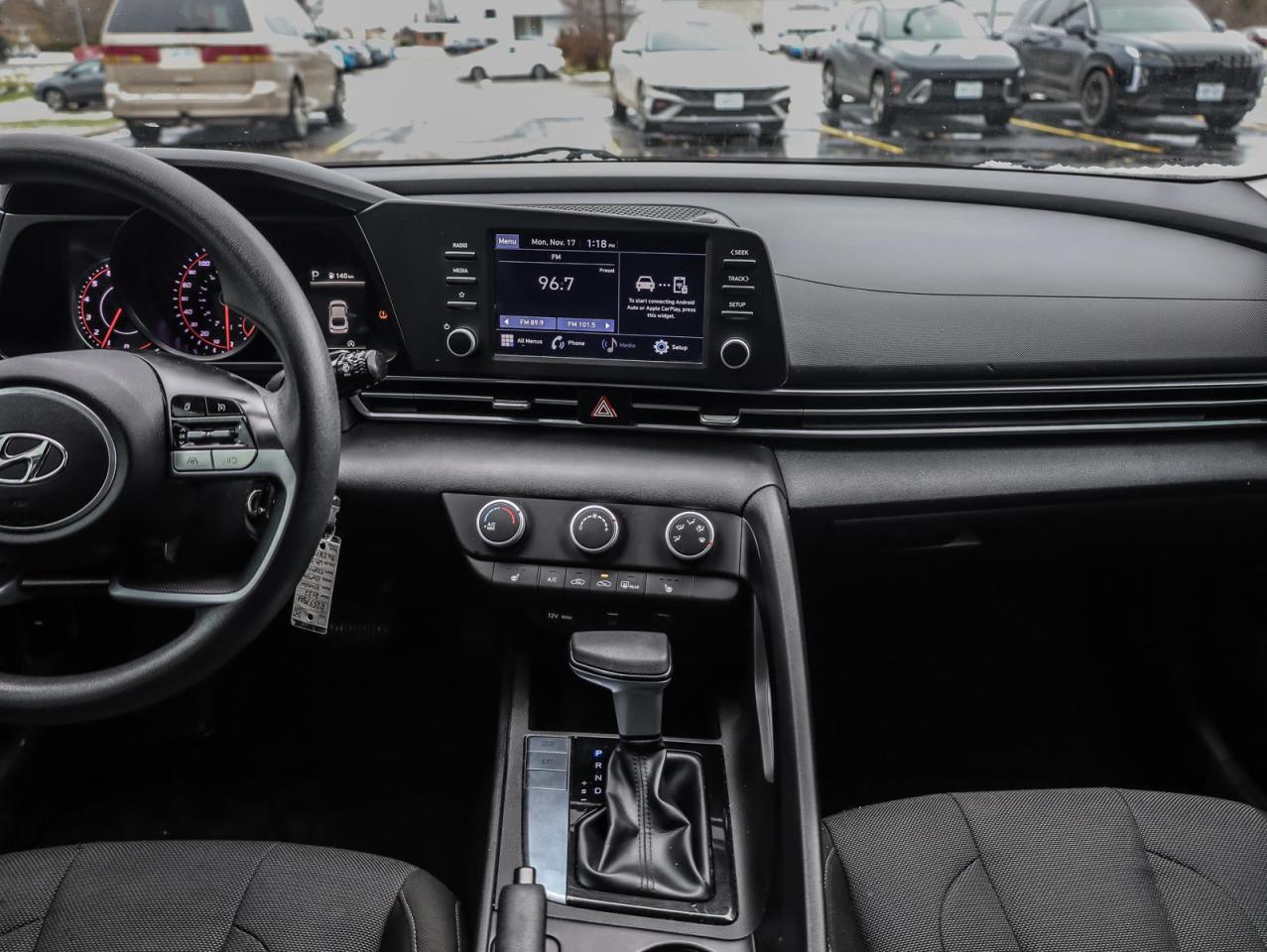 2022 Hyundai Elantra  Photo