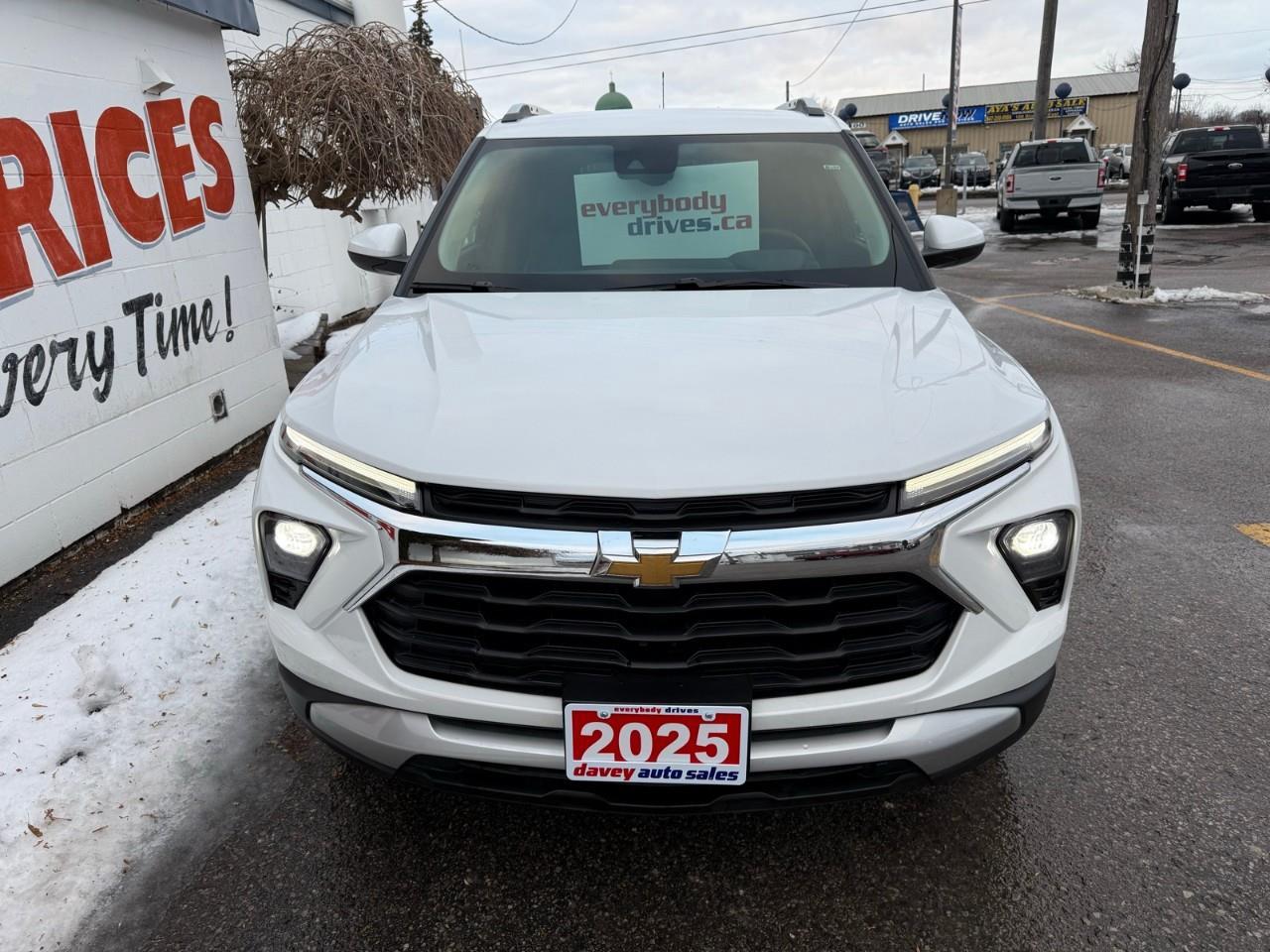 2025 Chevrolet TrailBlazer LT 4dr All-Wheel Drive Photo