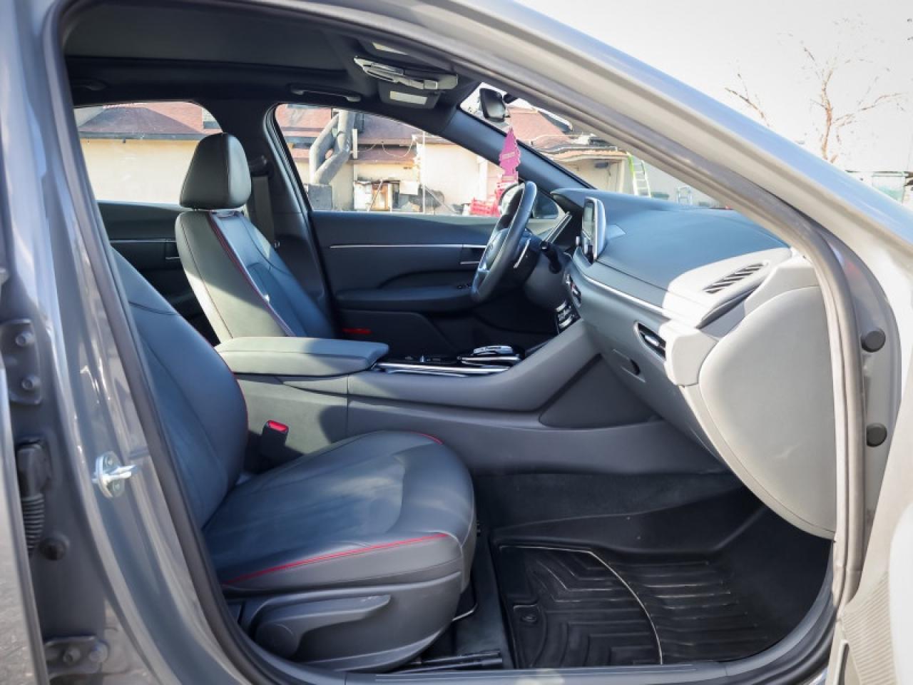 2022 Hyundai Sonata Luxury Photo