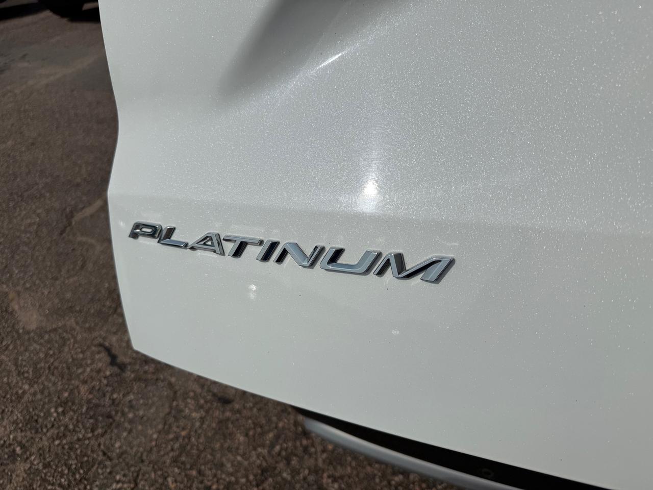2023 Ford Escape Platinum 4dr All-Wheel Drive Photo