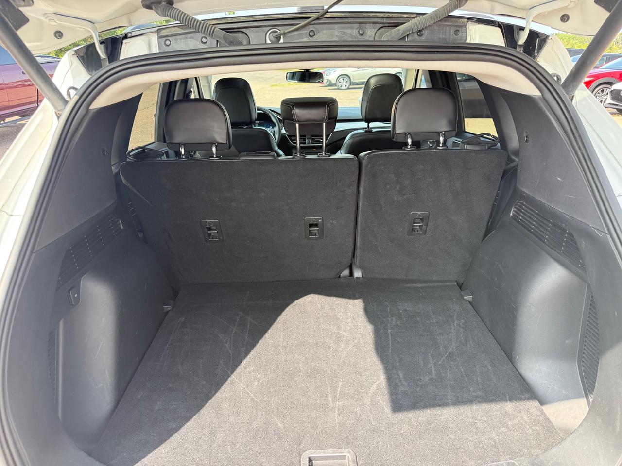 2023 Ford Escape Platinum 4dr All-Wheel Drive Photo