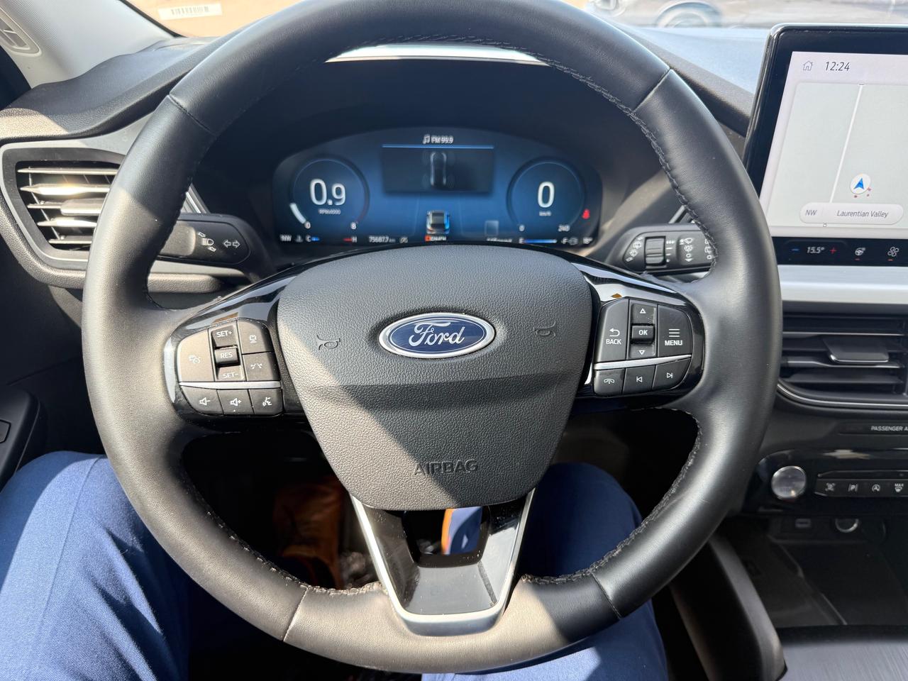 2023 Ford Escape Platinum 4dr All-Wheel Drive Photo