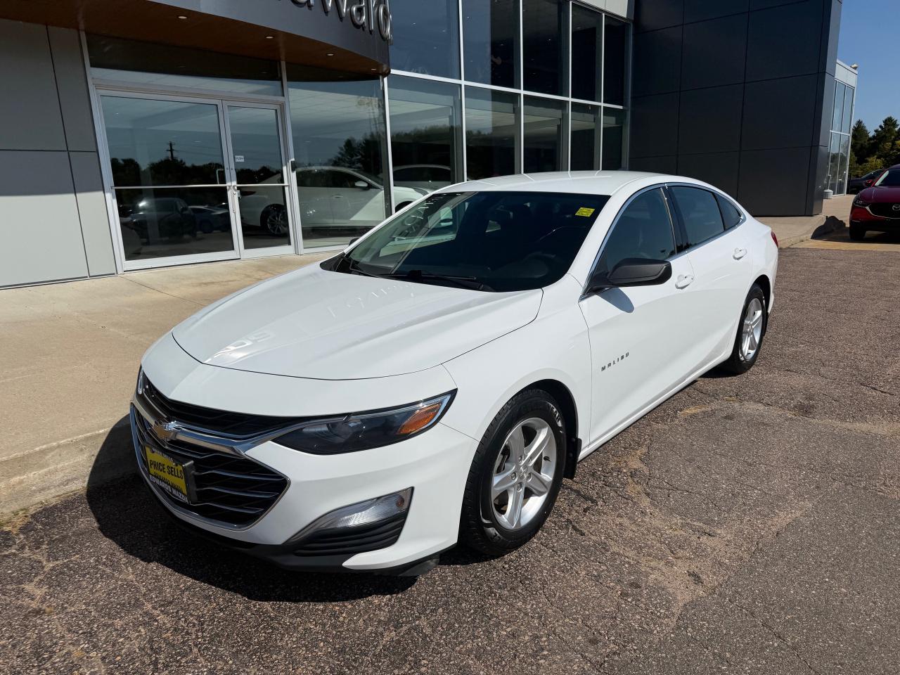 2021 Chevrolet Malibu LS w/1FL 4dr Sedan Photo